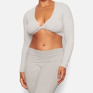 SKIMS TWIST LONG SLEEVE TOP